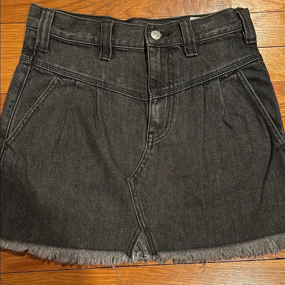 Stylish Black Denim Skirt